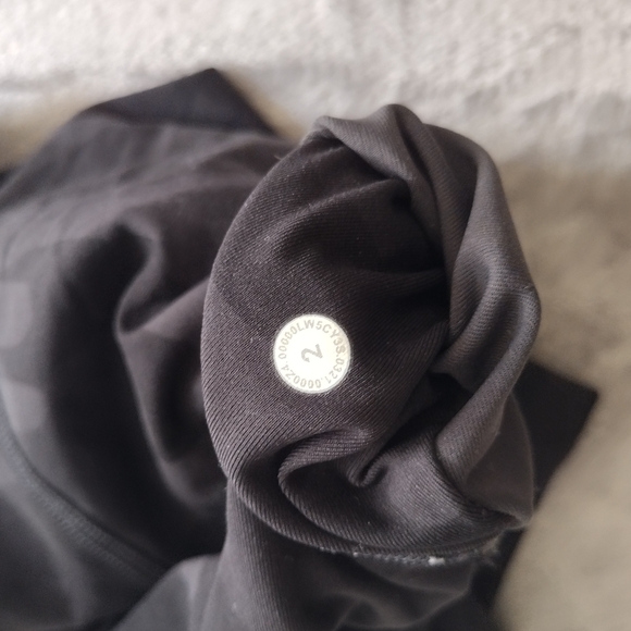 Lululemon Swift Speed High-Rise Tight 28"Heritage 365 Camo Deep Coal Multi Sz 2. - Picture 4 of 4